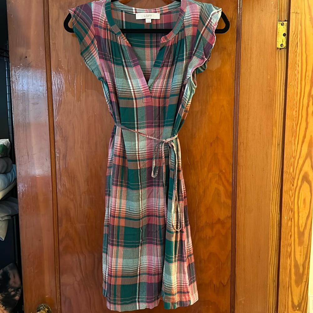 Loft Linen Sundress w Waist Tie Detail. Ruffle cap sleeves. Summer Women’s Dress